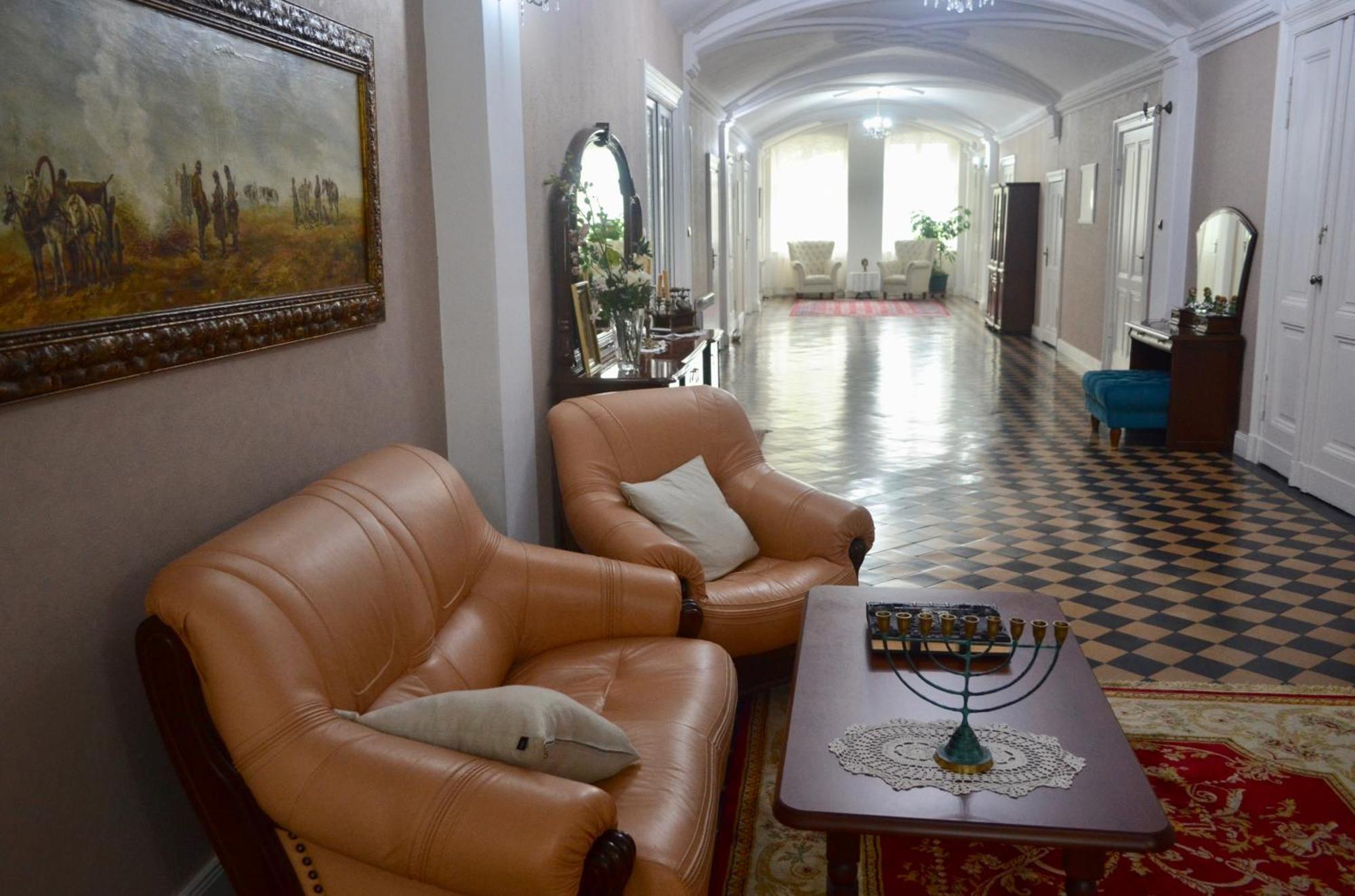 Ekskluzywny W Palacu Z Parkiem Palac Chociule Apartment